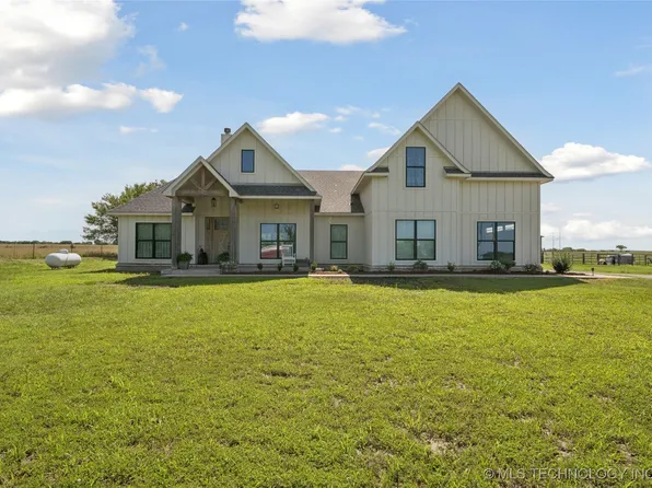 5522 N 180th Rd, Beggs, OK 74421