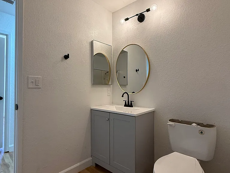 2145 Alta Sierra St — Photo 9