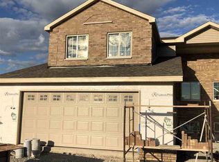 2354 Plank Cir #A, Appleton, WI 54915