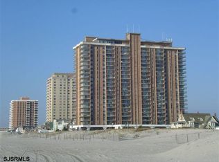4800 Boardwalk APT 302, Ventnor City, NJ 08406