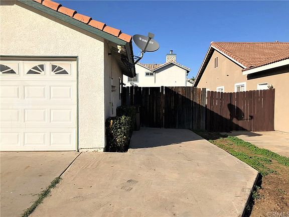 3rd image of 24720 Clear Water Dr