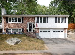26 Colwell Dr, Dedham, MA 02026
