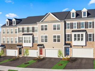 216 Truth Cir, Harmony, PA 16037
