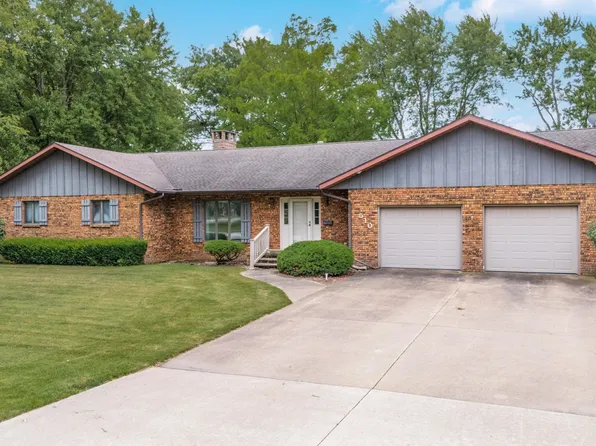 510 W Jackson St, Cullom, IL 60929