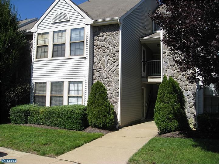 1st image of 14 Bridgewater Dr