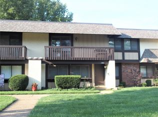 1403 Heritage Lndg, Saint Charles, MO 63303