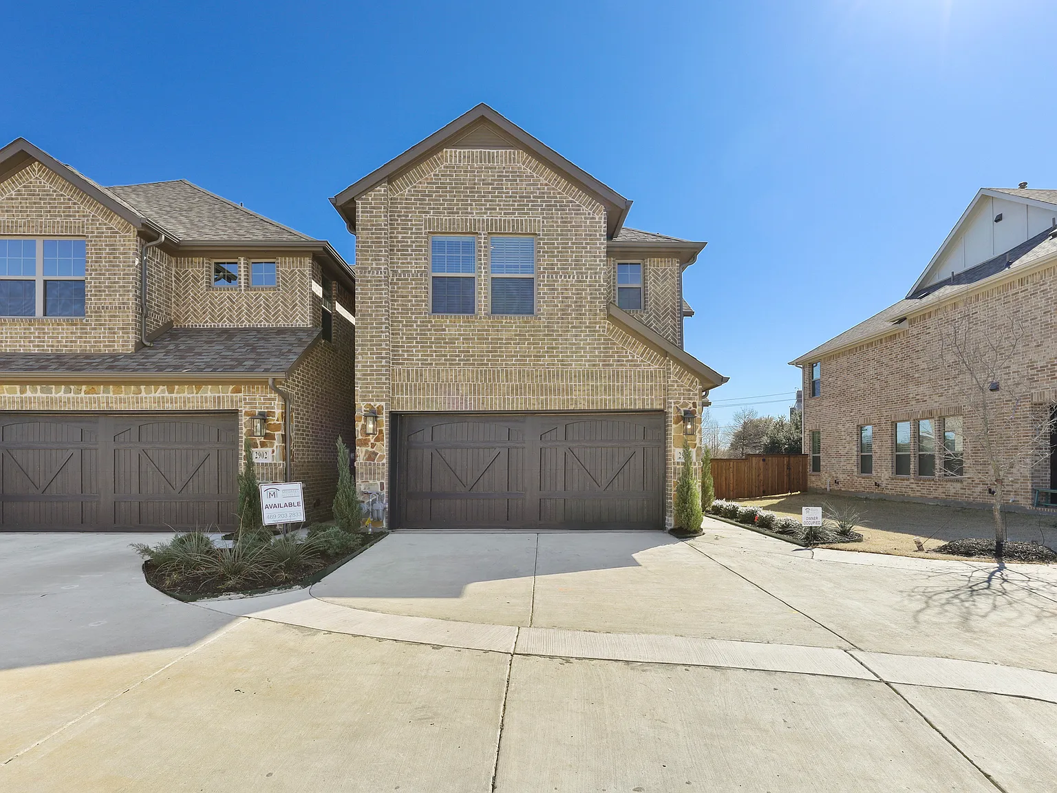 3 bed, 2.5 bath, 1751 sqft, $8,586 — Photo 3