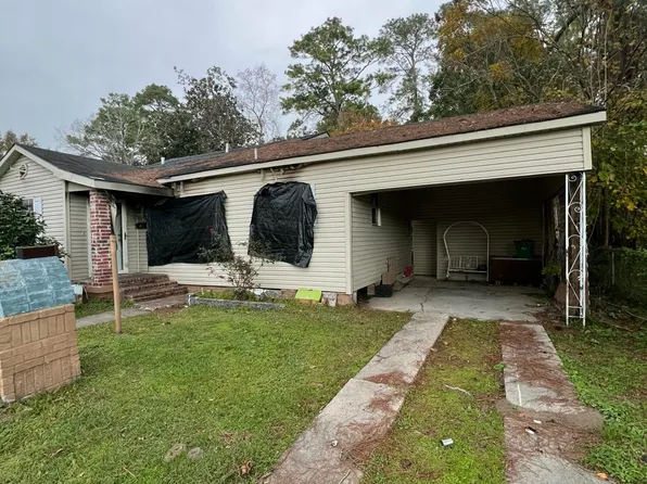 511 E Franklin St, Opelousas, LA 70570