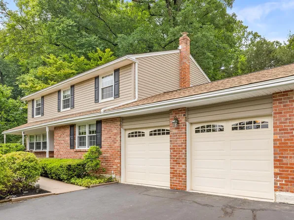 8804 Curtis Ter, Wyndmoor, PA 19038