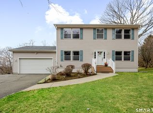 20 Driftway Road, Danbury, CT 06811