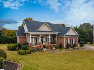 121 Wicklow Ct, Easley, SC 29642