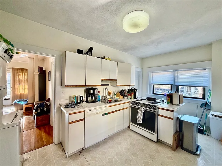 1468 Commonwealth Ave #2 — Photo 7