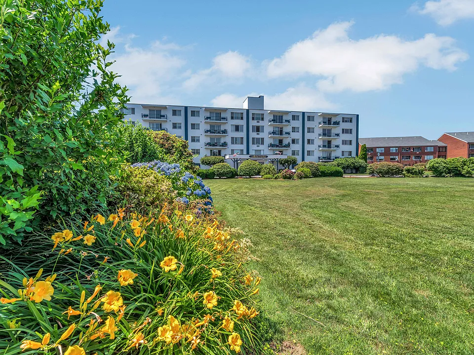 The Admiralty Apartments