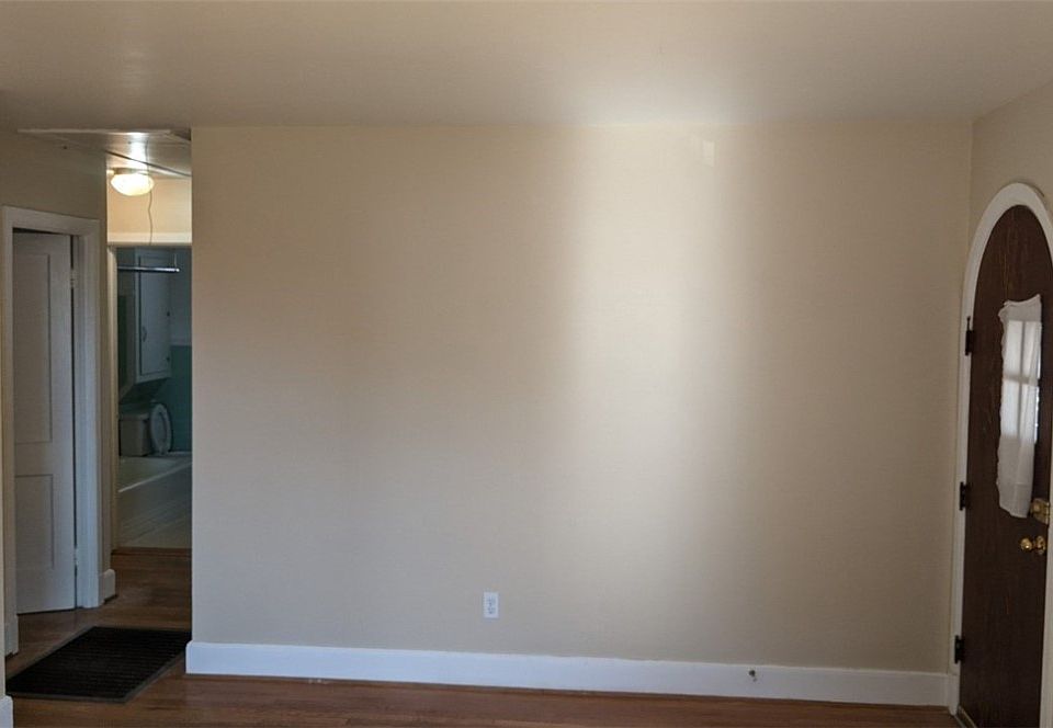2nd image of 710 Elko Ave