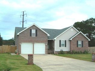 126 Acorn Ln, Point Harbor, NC 27964