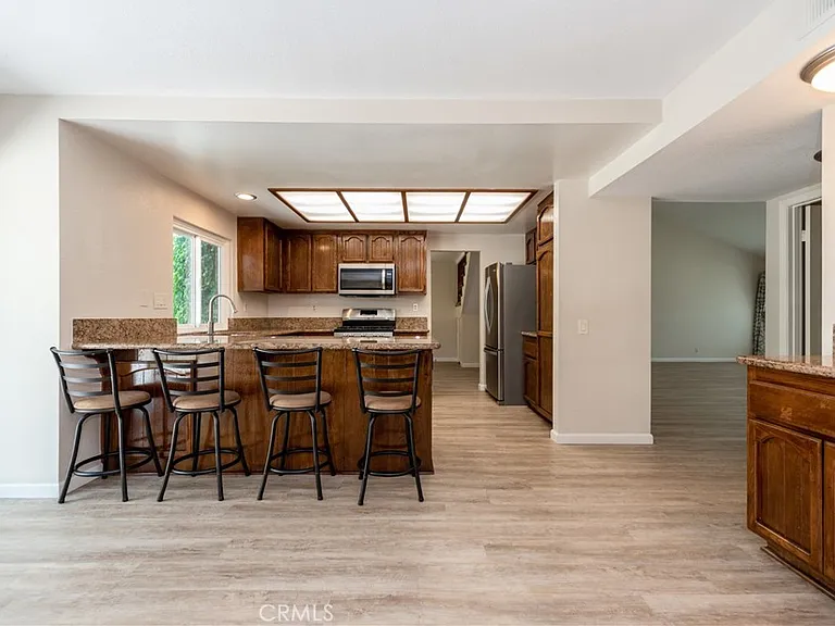 11 Bragg — Photo 15