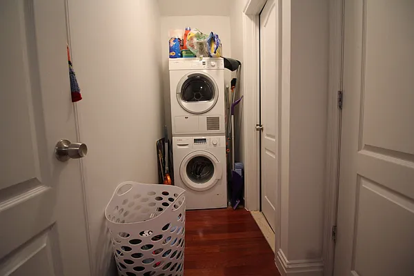 Rented by Nooklyn NYC LLC | media 34