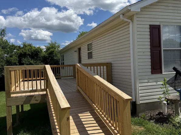 108 Hunter Ridge Dr, Lawrenceburg, KY 40342