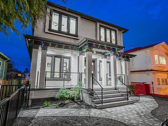 3rd image of 1838 E 49th Ave