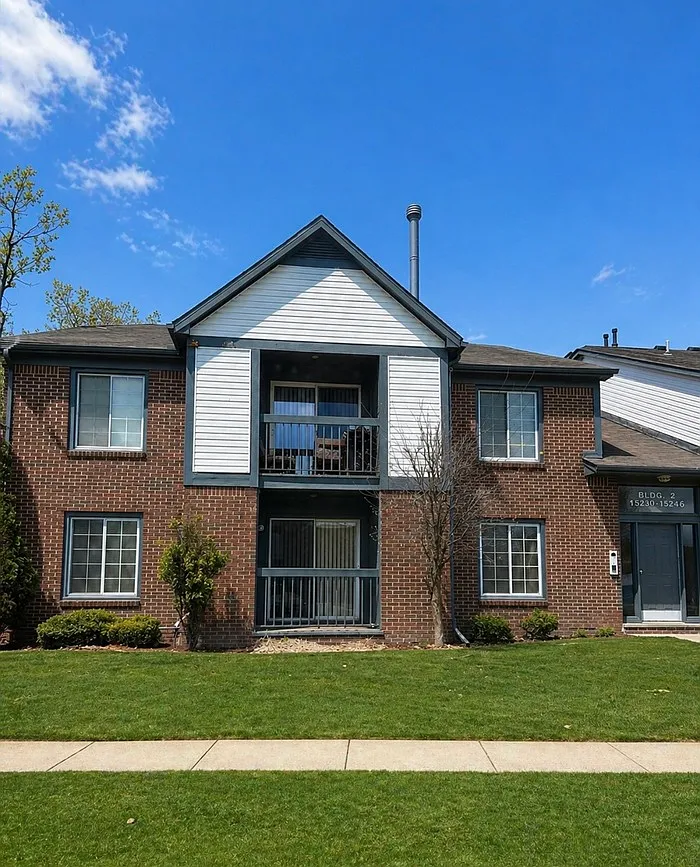 2 bed, 2.0 bath, 1100 sqft, $1,500 — Photo 1