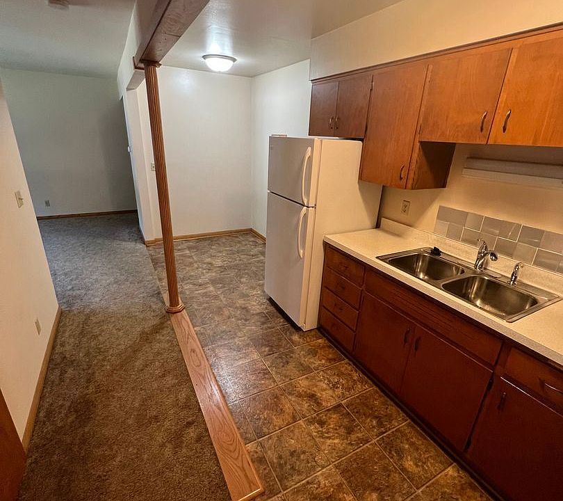 Slifer Street Apartments 120 W Slifer St Portage WI Zillow