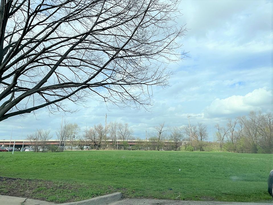 1st image of 441 S McLean Blvd