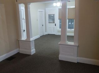598 Maple Ave APT 2, Galesburg, IL 61401