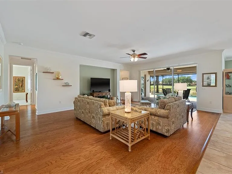6140 Victory Dr — Photo 5