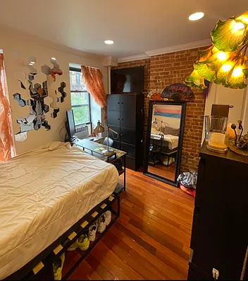 Rented by CNYC Apartments | media 32