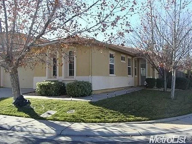 Building Photo - 9630 Little Harbor Way