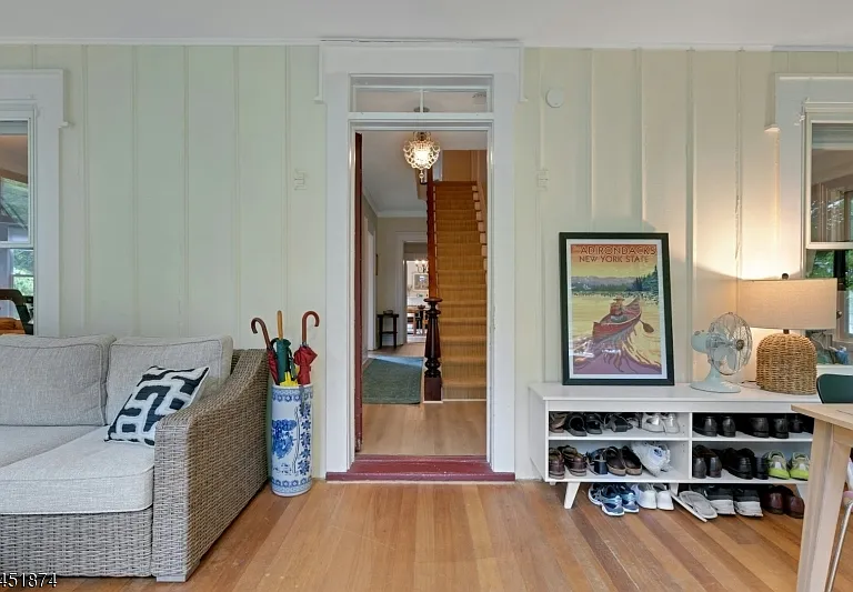 8 Franklin Pl — Photo 5