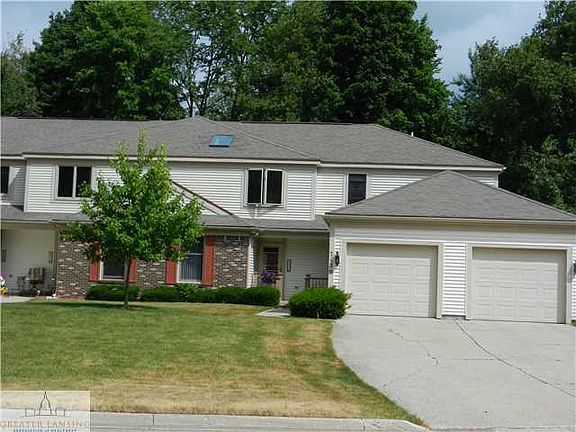 3rd image of 7126 Medallion Dr
