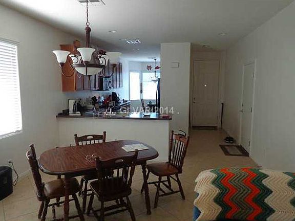 5th image of 5924 Bellows Beach St