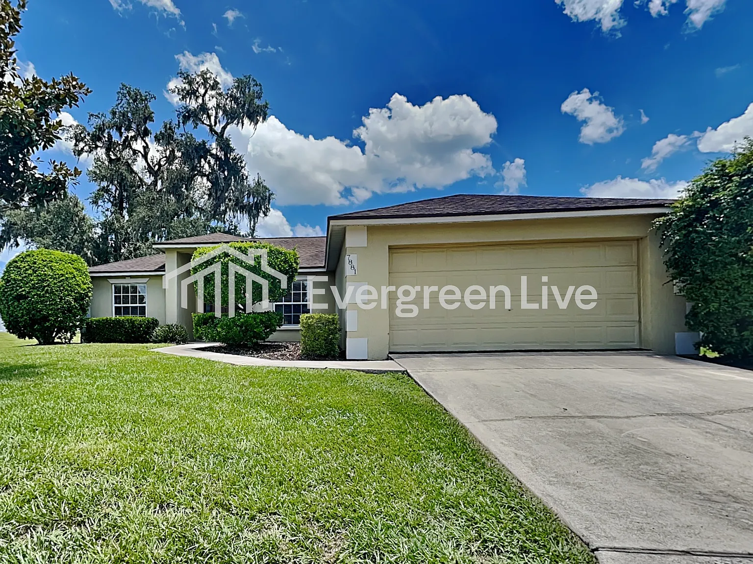 3 bed, 2.0 bath, 1615 sqft, $1,895 — Photo 1