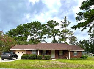 136 Bel Air Cir, Brunswick, GA 31520