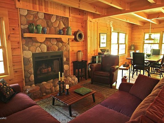 2nd image of 3584 Hidden Dunes Dr #14