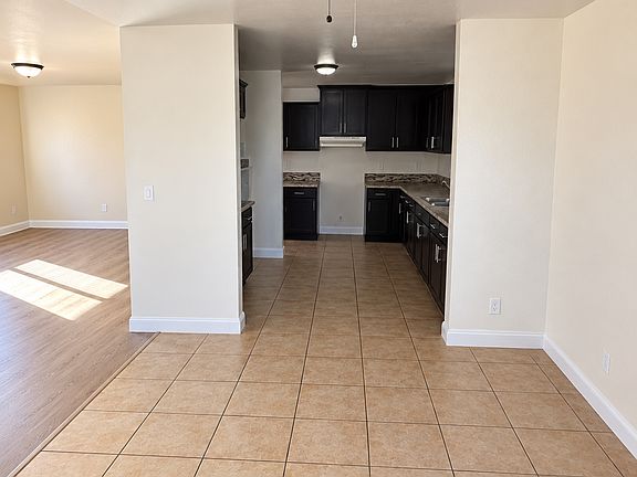 5th image of 846 E 88th St