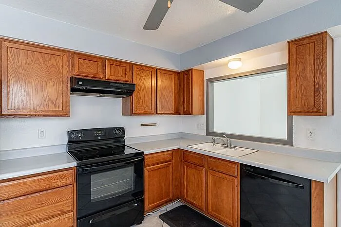 2434 N Palo Hacha Dr — Photo 16