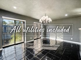 1018 E Osborn Rd E, Phoenix, AZ