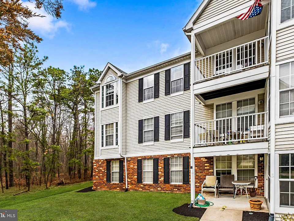 35 Inverness Cir