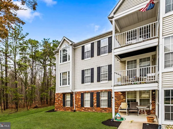 35 Inverness Cir, Marlton, NJ 08053