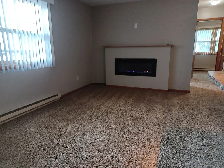 ONE & TWO BEDROOM APARTMENTS IN ANKENY! — Photo 10