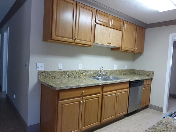 5th image of 4934 E White Ave