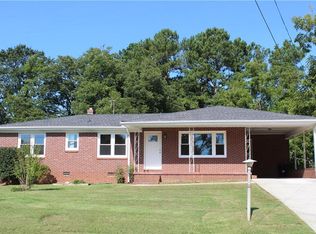204 Gracie St, Seneca, SC 29678