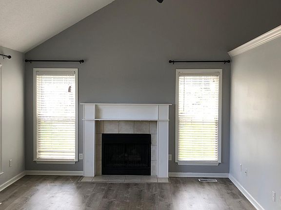 4th image of 6445 Vinings Ln