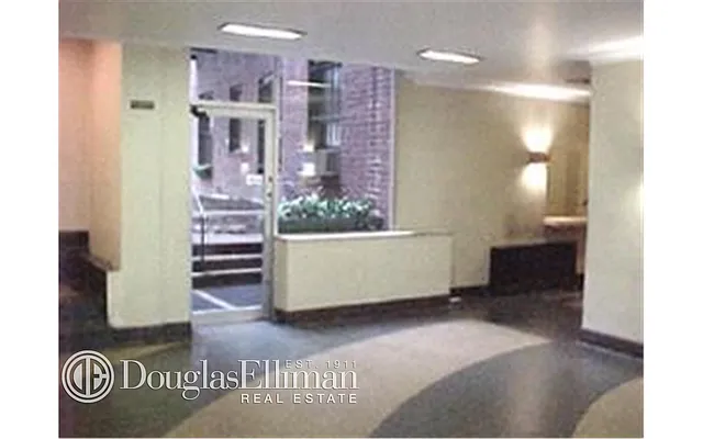 Rented by Douglas Elliman | media 13