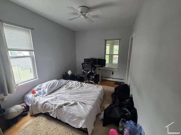 25 Raymond St #12 — Photo 5
