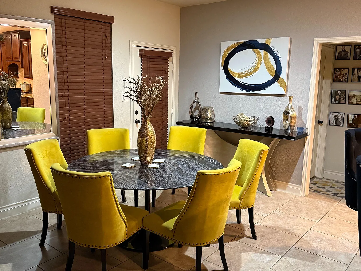 1 bed, 1.0 bath, 5500 sqft, $1,321 — Photo 4