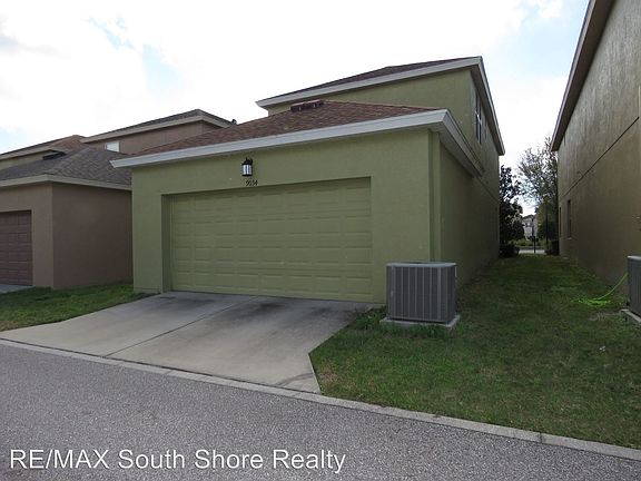 3rd image of 9034 Aspen Hollow Pl