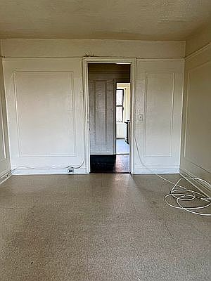 3rd image of 2700 Bronx Park E #Forty1